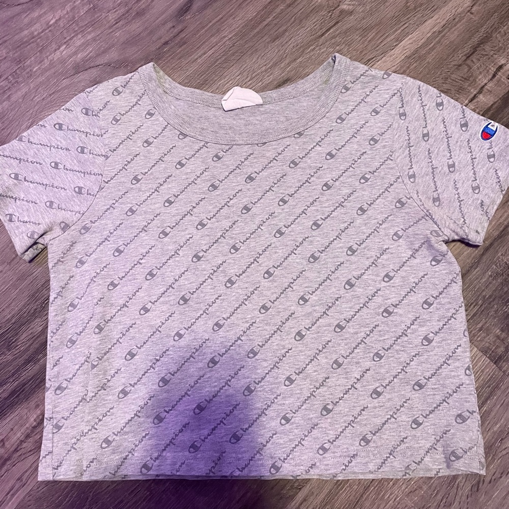 Champion Cropped Shirt